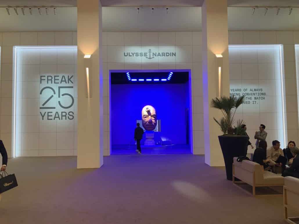 Aménagement d’un stand horloger avec éclairage professionnel et ambiance immersive